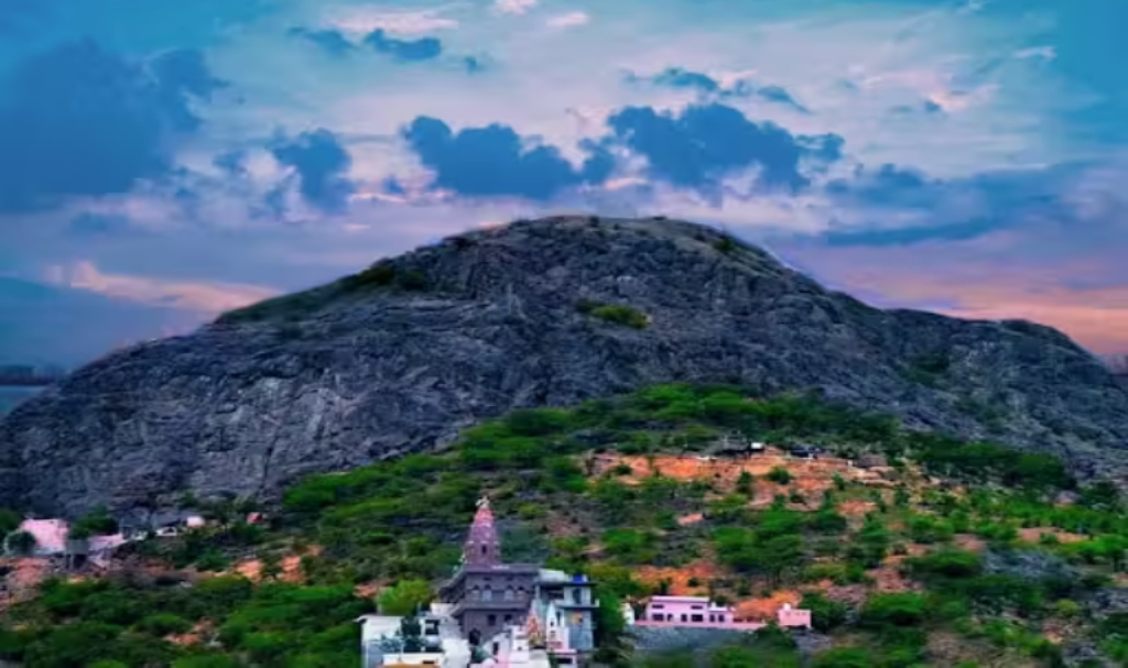 Tosham Hills near Leelawati Palace, Hisar