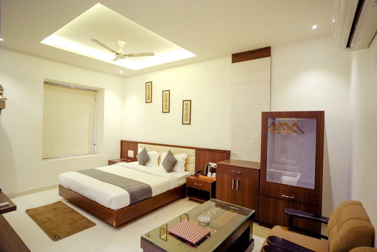 Deluxe Room Details